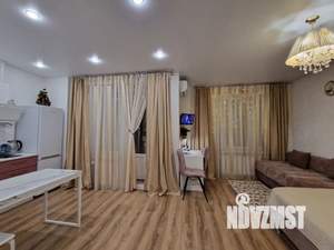 Студия квартира, посуточно, 34м2, 7/10 этаж