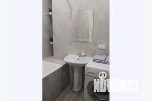 1-к квартира, посуточно, 37м2, 2/10 этаж