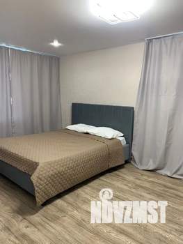 1-к квартира, посуточно, 33м2, 9/9 этаж