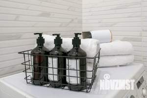 Студия квартира, посуточно, 30м2, 1/19 этаж