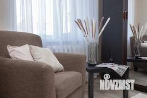 1-к квартира, посуточно, 42м2, 1/1 этаж