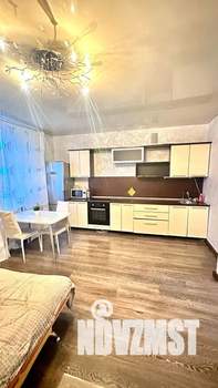 1-к квартира, посуточно, 50м2, 17/18 этаж