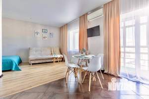 1-к квартира, посуточно, 38м2, 10/22 этаж