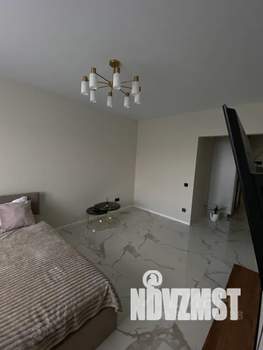 1-к квартира, посуточно, 43м2, 5/19 этаж