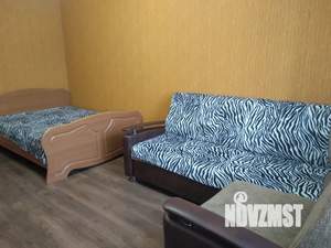 1-к квартира, посуточно, 46м2, 9/9 этаж