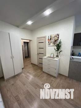 Студия квартира, посуточно, 38м2, 4/5 этаж