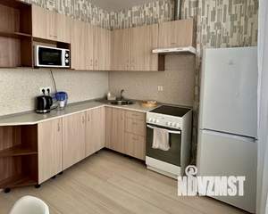 1-к квартира, посуточно, 34м2, 16/18 этаж