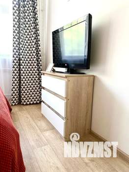 Студия квартира, посуточно, 18м2, 1/5 этаж