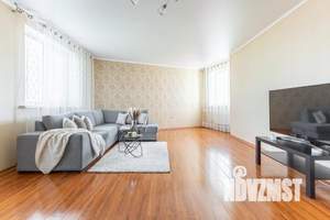 1-к квартира, посуточно, 122м2, 1/1 этаж