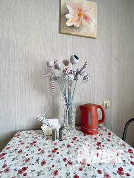 1-к квартира, посуточно, 35м2, 6/9 этаж