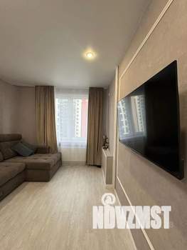 1-к квартира, посуточно, 38м2, 8/19 этаж