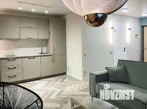 Студия квартира, посуточно, 36м2, 13/25 этаж