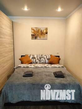 Студия квартира, посуточно, 32м2, 2/5 этаж