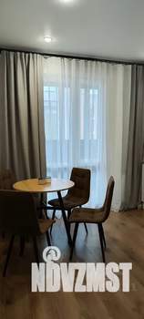 1-к квартира, посуточно, 40м2, 13/19 этаж