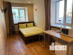 Студия квартира, посуточно, 18м2, 1/5 этаж