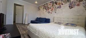 1-к квартира, посуточно, 42м2, 6/9 этаж