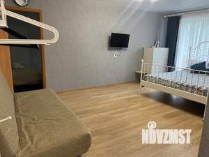 2-к квартира, посуточно, 42м2, 4/5 этаж