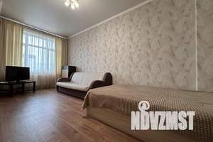 1-к квартира, посуточно, 45м2, 3/9 этаж