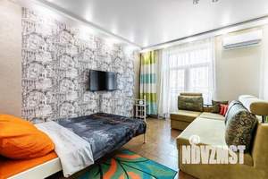 1-к квартира, посуточно, 35м2, 1/1 этаж