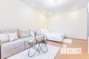 1-к квартира, посуточно, 47м2, 1/1 этаж