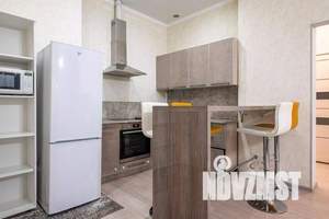 1-к квартира, посуточно, 40м2, 16/22 этаж