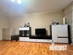 1-к квартира, посуточно, 40м2, 1/9 этаж