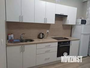 1-к квартира, посуточно, 34м2, 10/10 этаж