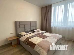 1-к квартира, посуточно, 60м2, 17/25 этаж