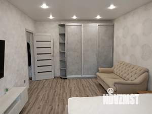 1-к квартира, посуточно, 35м2, 4/9 этаж