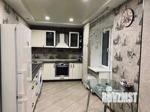 1-к квартира, посуточно, 63м2, 5/18 этаж