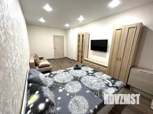 1-к квартира, посуточно, 45м2, 7/16 этаж