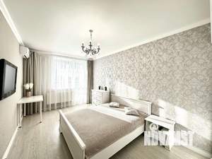 1-к квартира, посуточно, 41м2, 1/1 этаж