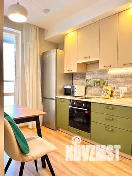 1-к квартира, посуточно, 40м2, 10/21 этаж