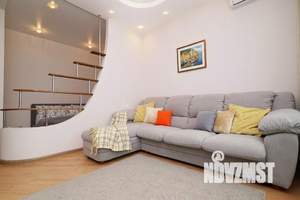 1-к квартира, посуточно, 55м2, 1/1 этаж