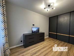 Студия квартира, на длительный срок, 32м2, 2/17 этаж