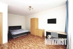 1-к квартира, посуточно, 44м2, 7/10 этаж