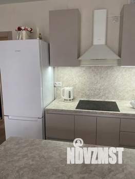 Студия квартира, посуточно, 31м2, 3/24 этаж