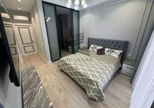 3-к квартира, на длительный срок, 130м2, 4/5 этаж