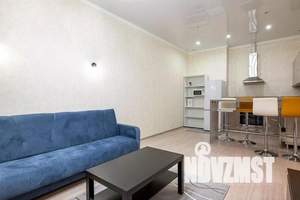1-к квартира, посуточно, 40м2, 16/22 этаж