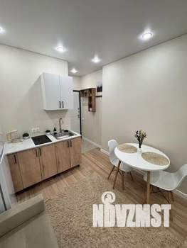 Студия квартира, посуточно, 20м2, 1/24 этаж