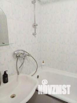2-к квартира, посуточно, 50м2, 1/1 этаж