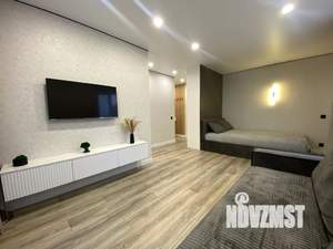 1-к квартира, посуточно, 33м2, 3/5 этаж