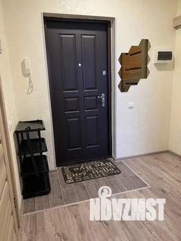 1-к квартира, посуточно, 40м2, 7/18 этаж
