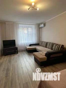 1-к квартира, посуточно, 56м2, 1/1 этаж