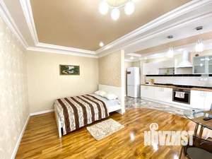 Студия квартира, посуточно, 40м2, 15/19 этаж
