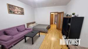 1-к квартира, посуточно, 51м2, 2/9 этаж