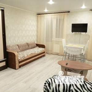 Студия квартира, посуточно, 26м2, 4/10 этаж