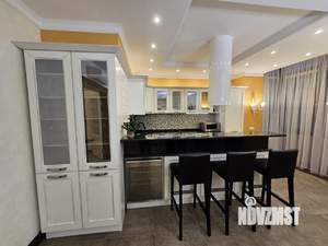 3-к квартира, на длительный срок, 145м2, 7/8 этаж