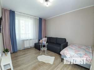 1-к квартира, посуточно, 40м2, 3/10 этаж