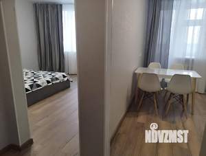 1-к квартира, посуточно, 39м2, 2/9 этаж